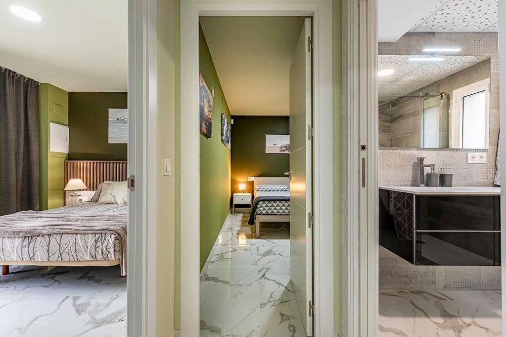 5 Stelle Piscina, Jacuzzi, Wifi - 2 Min Dal Mare Apartment Miami Playa Ngoại thất bức ảnh