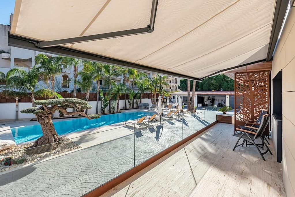 5 Stelle Piscina, Jacuzzi, Wifi - 2 Min Dal Mare Apartment Miami Playa Ngoại thất bức ảnh