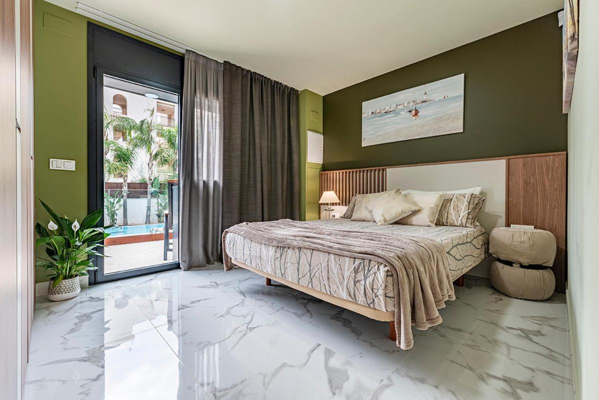 5 Stelle Piscina, Jacuzzi, Wifi - 2 Min Dal Mare Apartment Miami Playa Ngoại thất bức ảnh