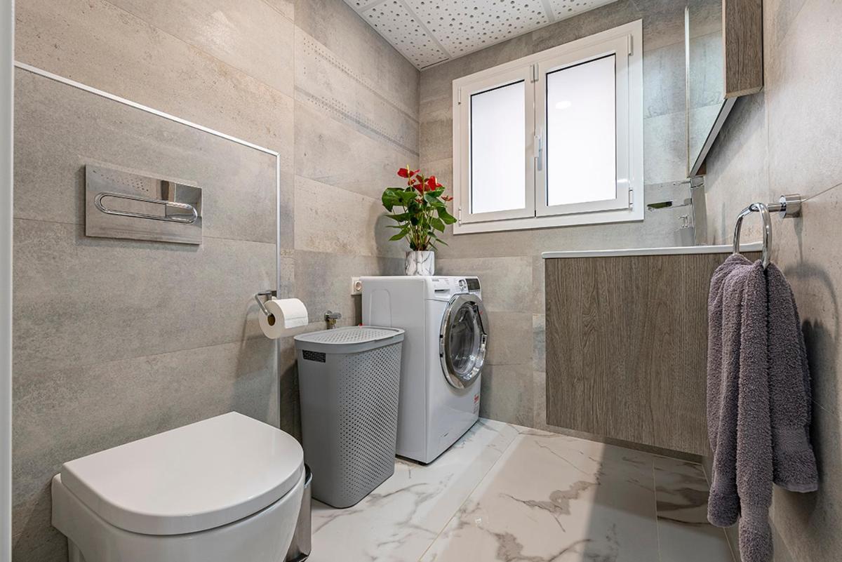 5 Stelle Piscina, Jacuzzi, Wifi - 2 Min Dal Mare Apartment Miami Playa Ngoại thất bức ảnh